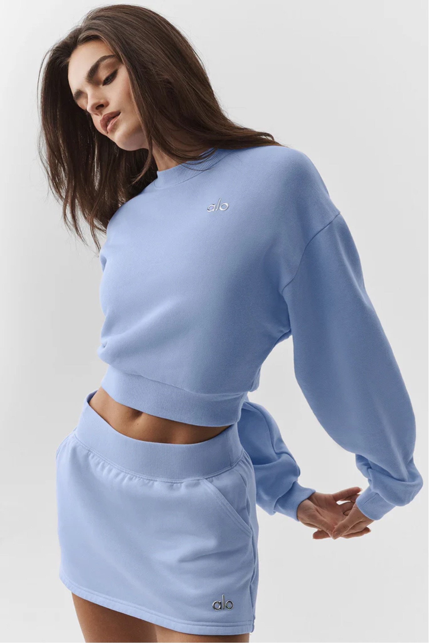 ALO SALE ALERT 🚨 The ENTIRE Alo site is 30% off for their Aloversary sale! Gimme all the light blue and yellow stuff for my spring Athleisure outfits 😍🩵🫶🏽

#LTKootd #LTKOver40 #LTKSaleAlert