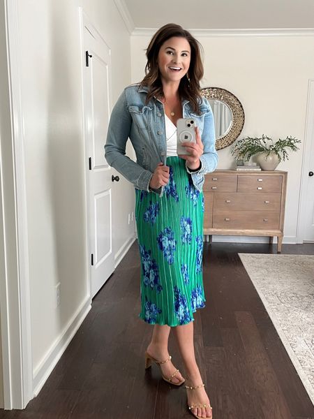 This midi skirt from Walmart is perfect for spring! Could easily be dressed up or down! Linked my top, denim jacket, and shoes too

#LTKstyletip #LTKFind #LTKSeasonal