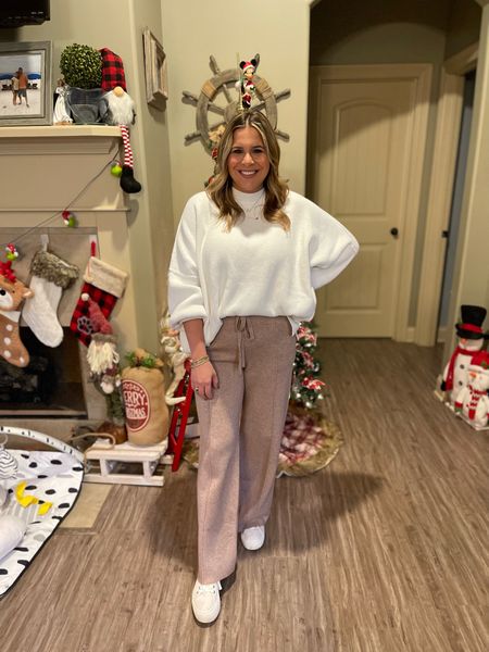 The perfect fall outfit that is so comfy! 
Use code cybermonday for 50% off! 

Pinkblush, maternity, postpartum, loungewear, comfy clothes, oversized sweater, the perfect joggers, sweater pants, shoes, white shoes, fall fashion, mom fashion, errand outfit, church outfit, school drop off outfit, date night outfit, maternity comfy outfit, winter outfit, cold weather outfit, bumpfriendly outfit. 

#LTKCyberSaleDE #LTKCyberWeek #LTKstyletip