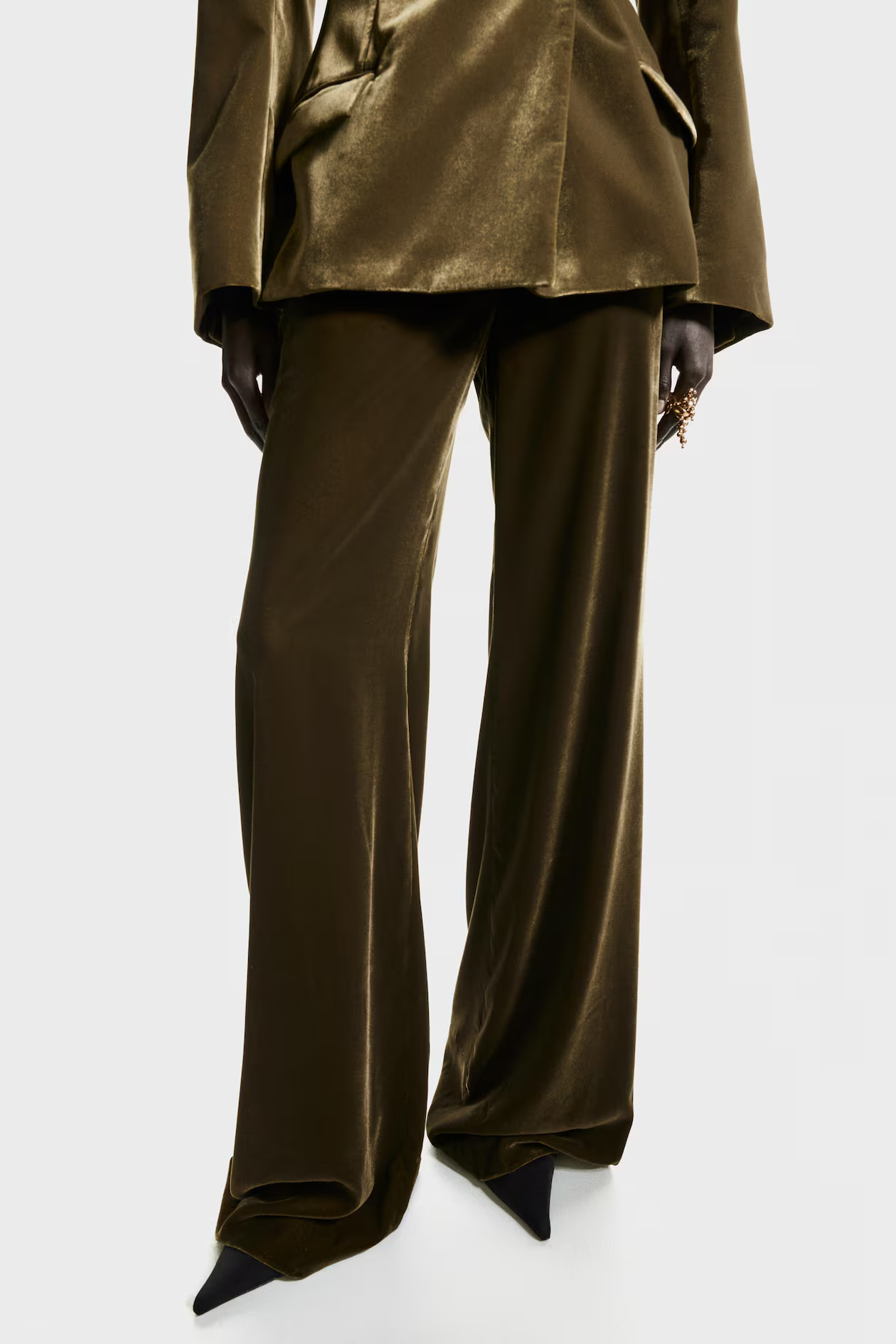 Bootcut Velvet Pants | H&M (US + CA)