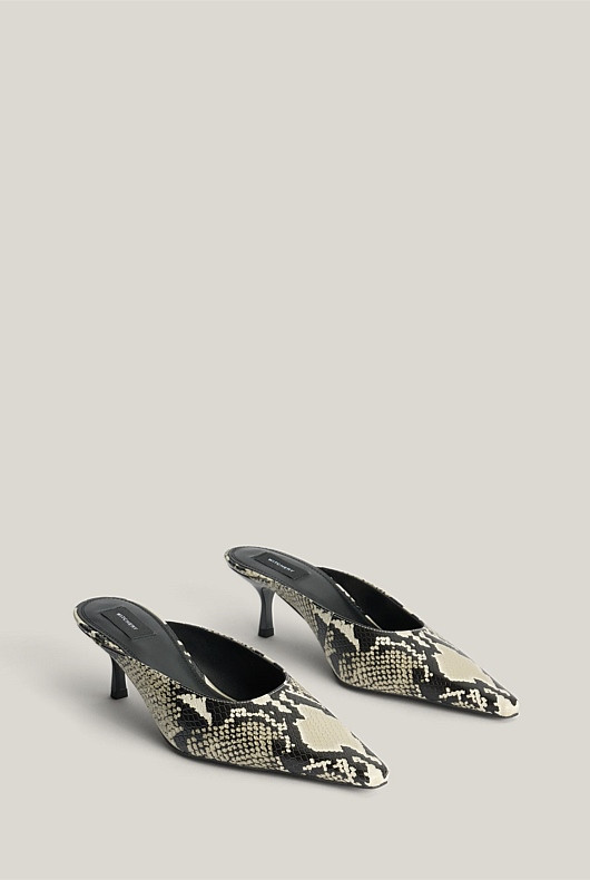 Elodie Mules | Witchery (AU)