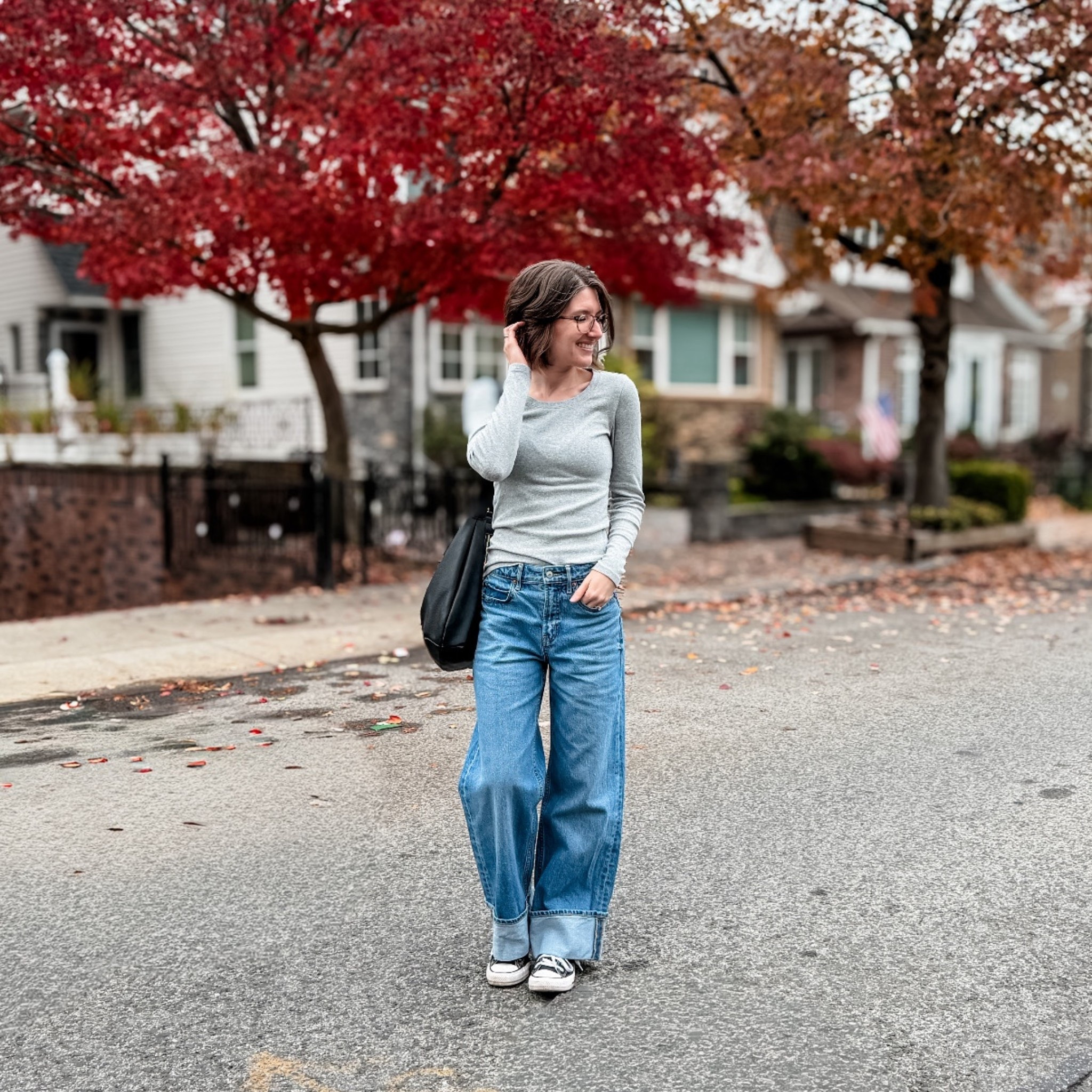 Tee: TTS
Jeans: TTS, wearing a size up in the petite size, but I could have gotten away w the regular version in my size if they were a smidgeee shorter
Sneakers: TTS

#LTKGiftGuide #LTKHoliday #LTKCyberWeek