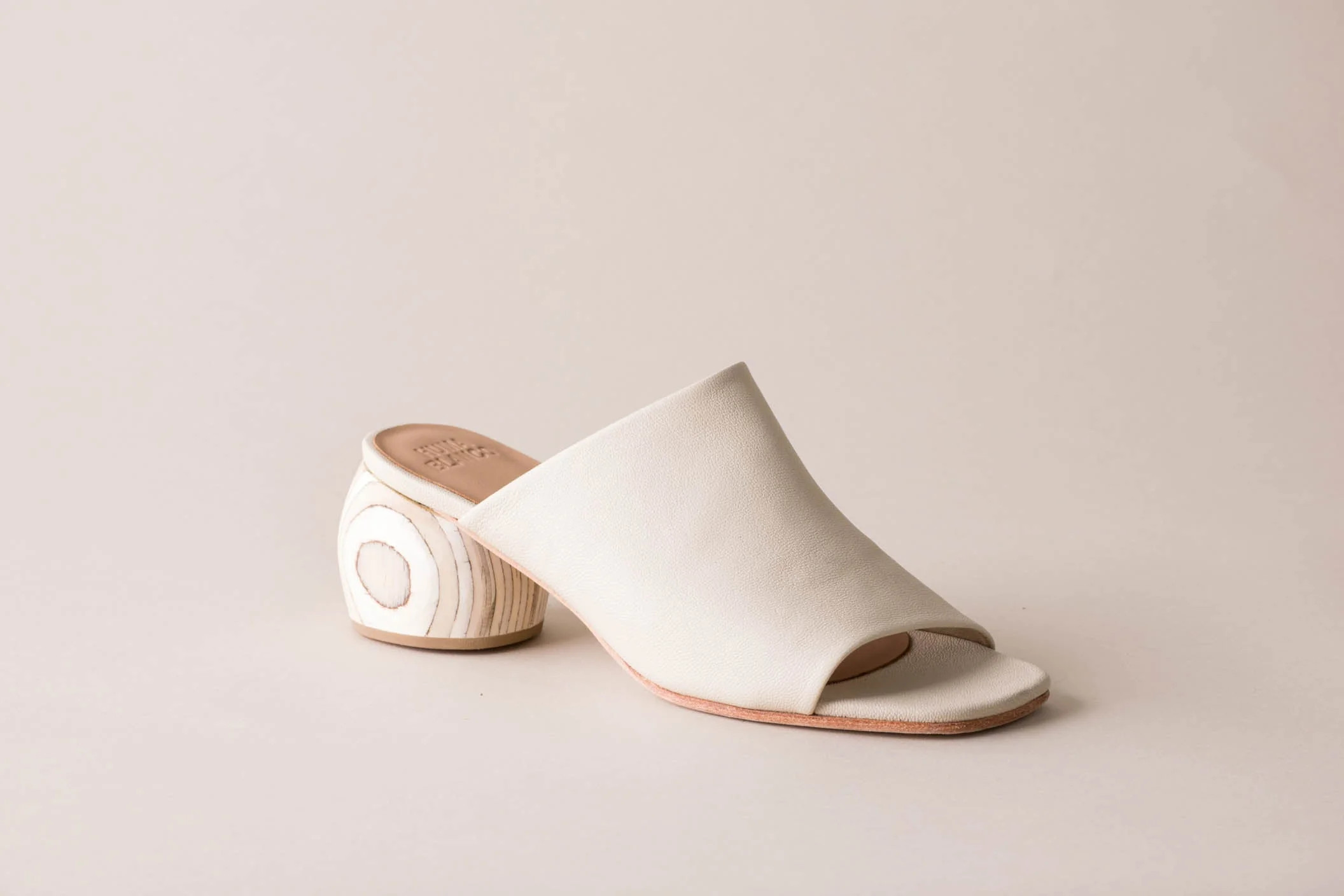 Milla | Women's Heeled Mule | Huma Blanco | Huma Blanco
