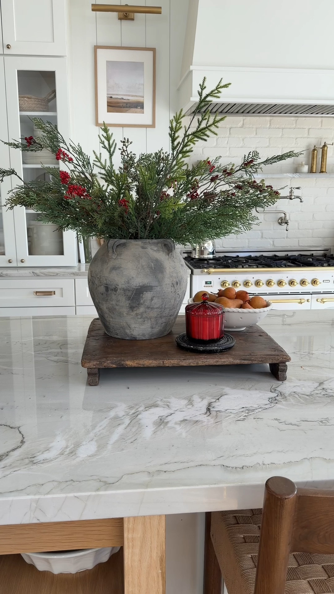 Don’t sleep on these target stems! Only $25! They don’t look like much in store, but I knew they had potential. 

Christmas decor, holiday decor, heart, and hand, Joanna Gaines, magnolia, berries, cedar, pine, Norfolk, vase, riser, kitchen, decor, candle, affordable, holiday decor, budget, friendly

#LTKFindsUnder50 #LTKHoliday #LTKHome