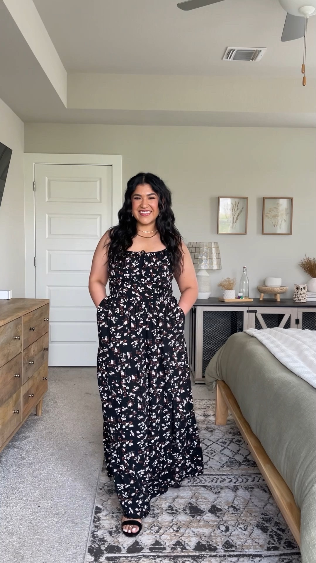 I’m 5’1”, size 10-12 (more often a 12), large⁣ // Wearing a large in this Amazon dress (true to size), comes in tons of cute colors! Has adjustable straps, pockets, some stretch in the waist, very flowy and lightweight fabric.⁣ // Strapless bra is also Amazon. I’m a 36D wearing a large. Go by the size chart on Amazon. I hate strapless bras and this is the best one I’ve found. No clips, no wires, wide band, great support, stretchy, and doesn’t roll or slip.⁣ 

#LTKFindsUnder50 #LTKPetite #LTKMidsize