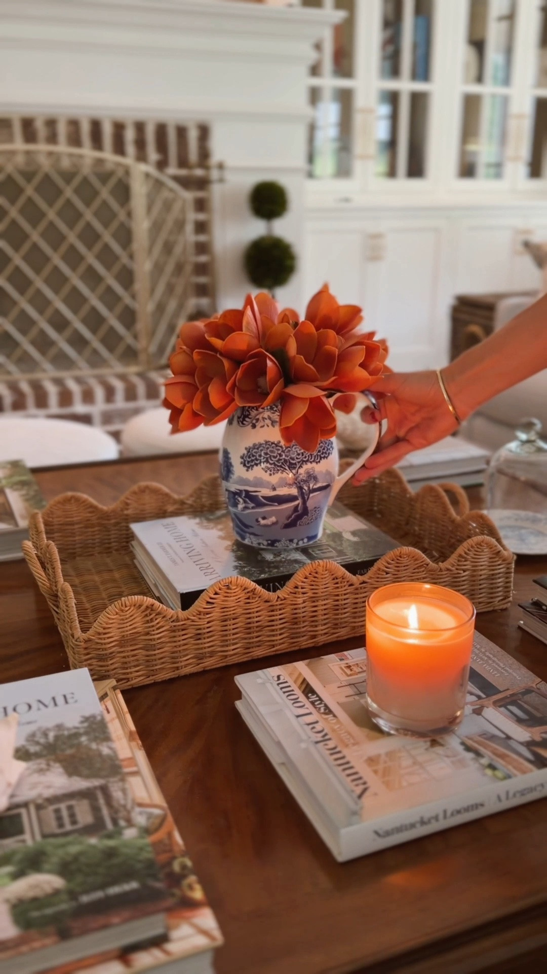 Early fall touches loading around the house from @birchlane 🤍 washable rugs, cozy pillows, and of course, allllll the blue and white. #birchlanepartner