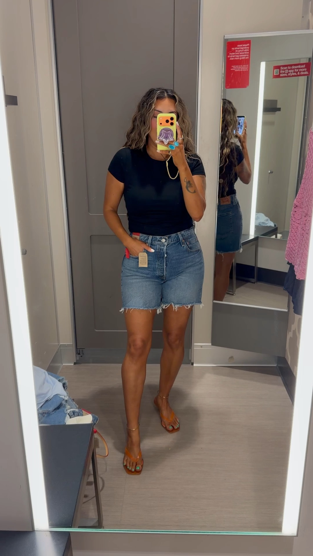 New Arrivals Target Try On | @Target Target 

5’4” 150ish pounds, 36C, 31”waist, 41” hip, 8/10 pant

I’ll also have my self tanner linked! I use @Loving Tan US

Sandals are @stevemadden-us 
@levi shorts are 10/10

#LTKSeasonal #LTKMidsize #LTKootd