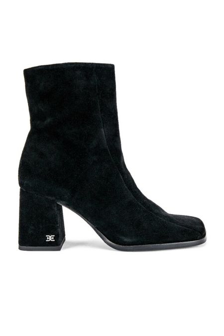 Weekly Favorites- Bootie Roundup - October 15,, 2022 #boots #fashion #shoes #booties #heels #heeledboots #fallfashion #winterfashion #fashion #style #heels #leather #ootd #highheels #leatherboots #blackboots #shoeaddict #womensshoes #fallashoes #wintershoes #black #blackleatherboots 

#LTKSeasonal #LTKshoecrush #LTKstyletip