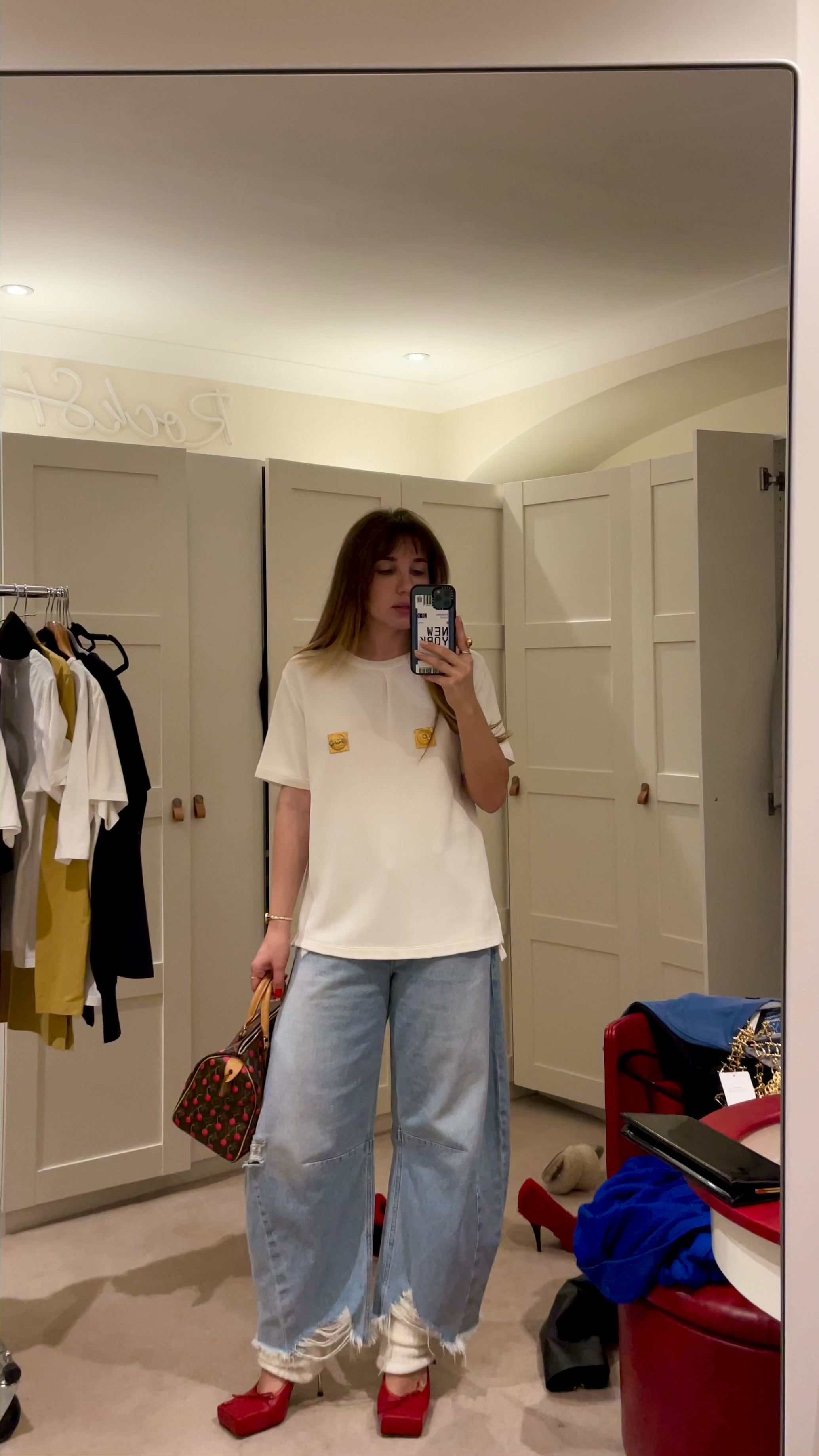 Fit check 20.01.24 love the leg-warmers with the @jacquemus ballet mules

#LTKstyletip #LTKsalealert #LTKshoecrush