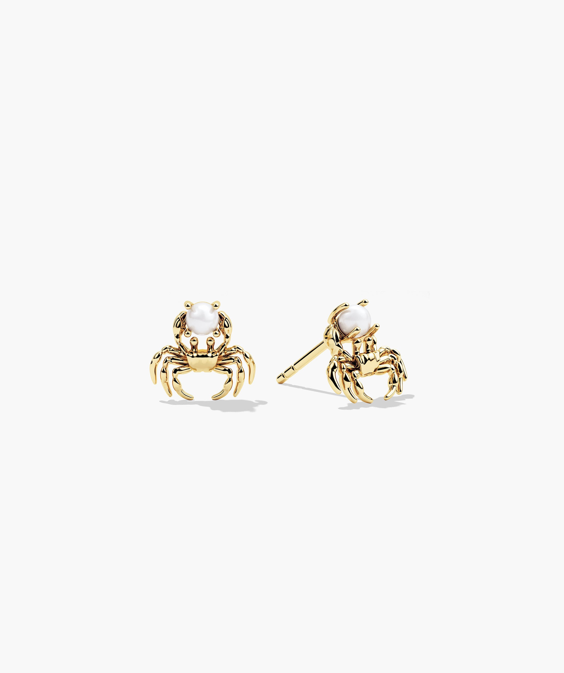 In a Pinch Pearl Studs | Mejuri | Mejuri Fine Crew