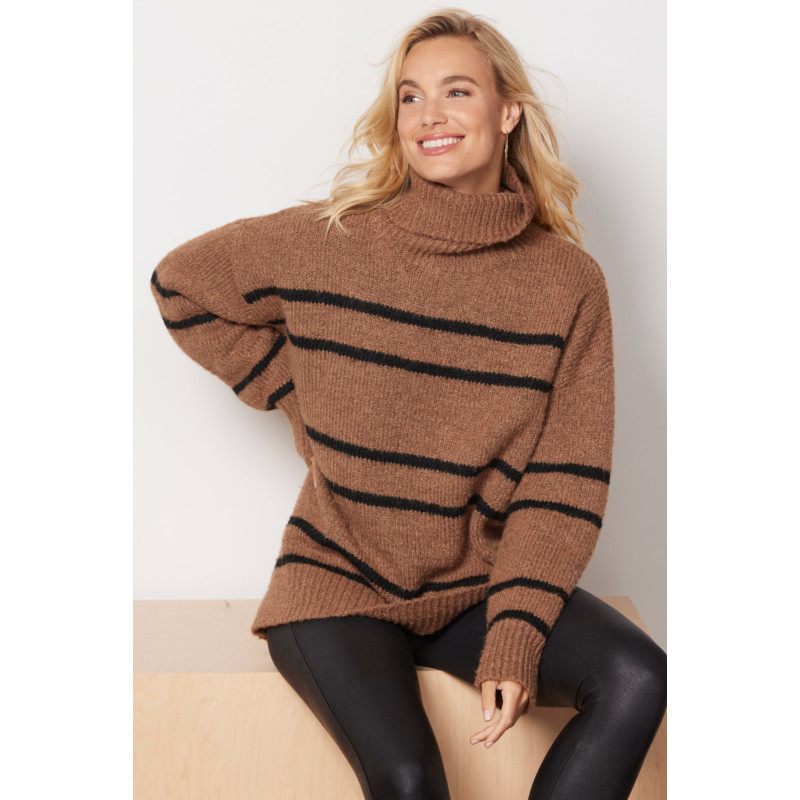 LINE AND DOT Veronica Stripe Turtleneck Tunic | EVEREVE | Evereve