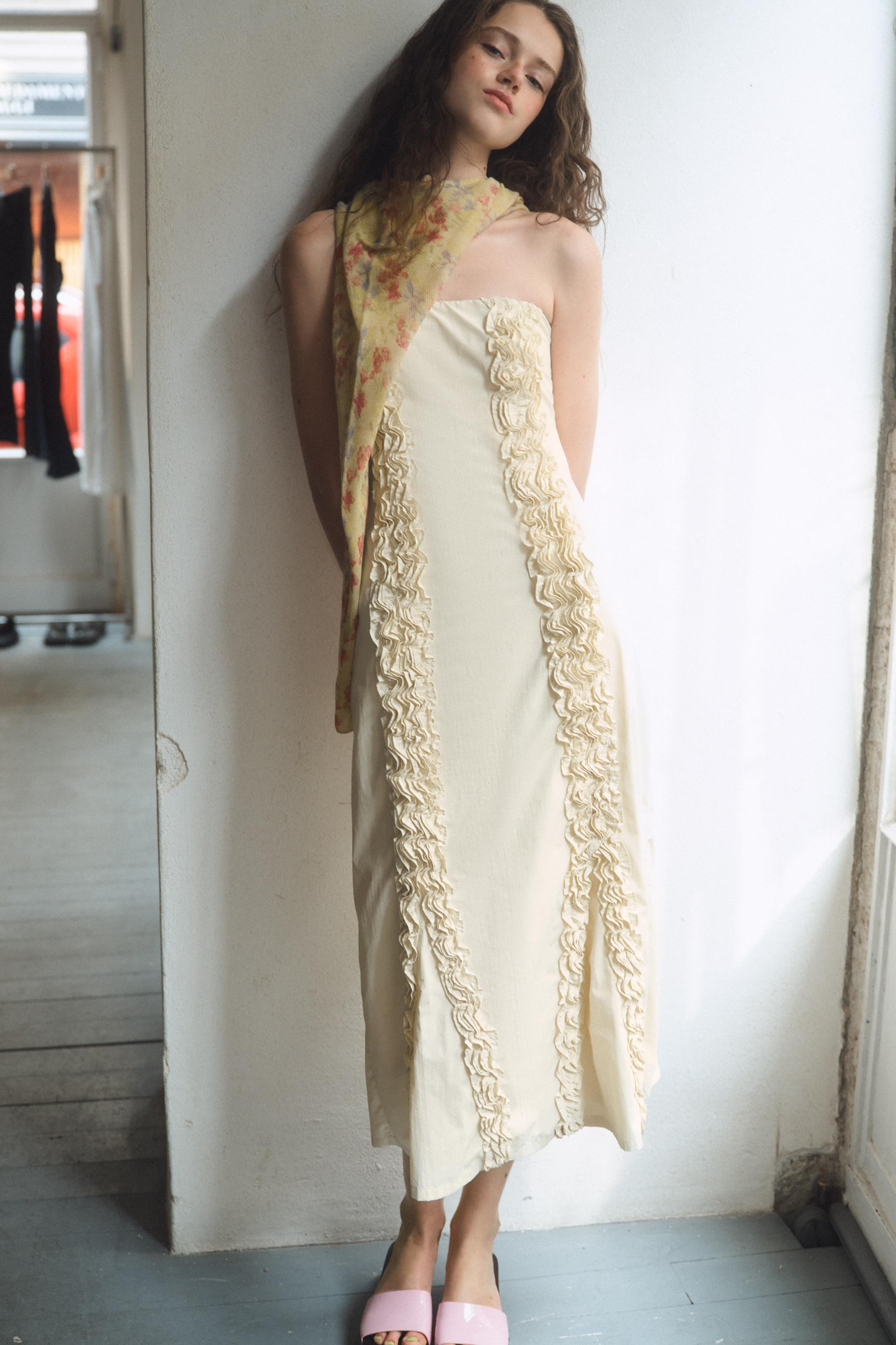 MIDI DRESS WITH EMBOSSED RUFFLES | Zara US