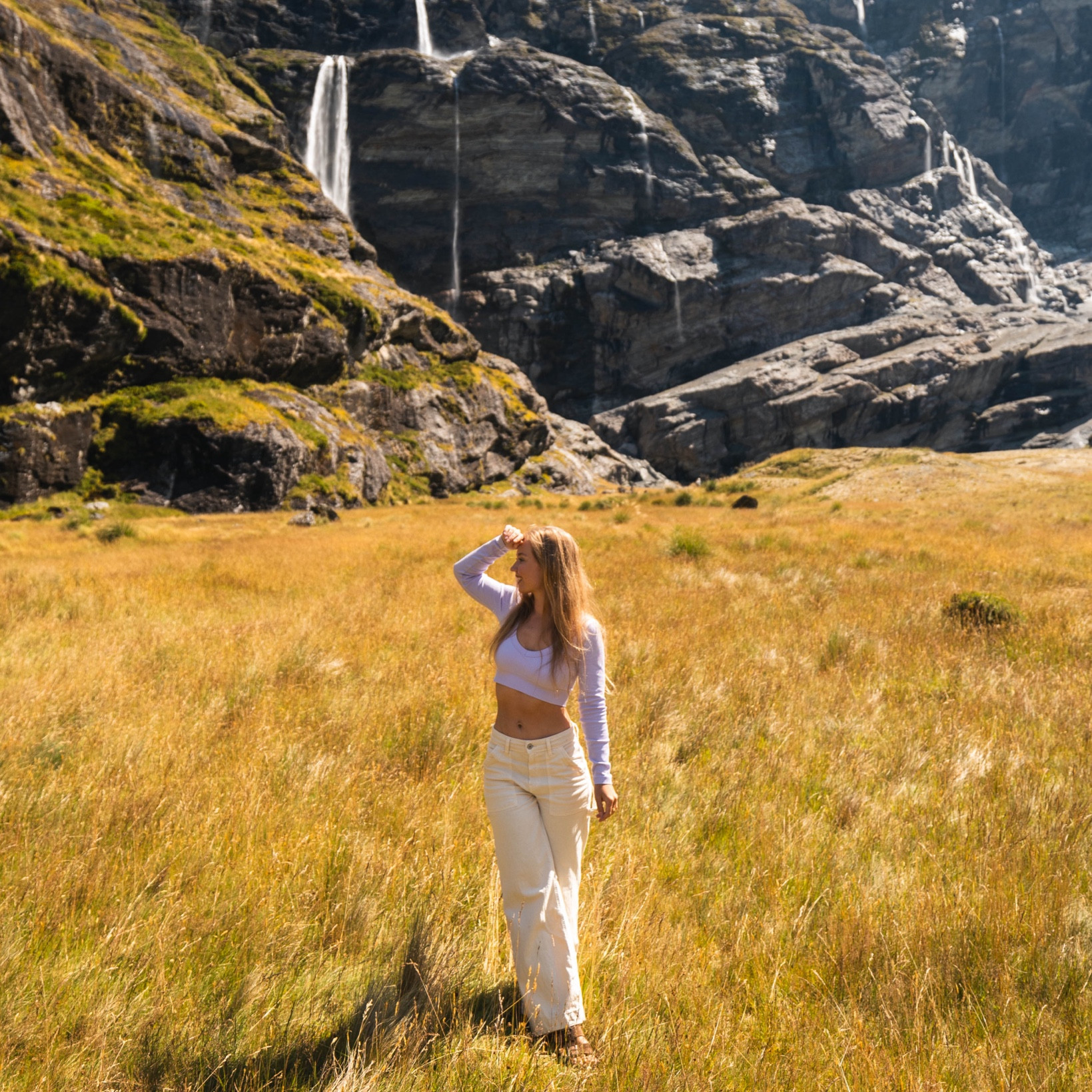 Favourite & comfiest pants. I am wearing size 00.