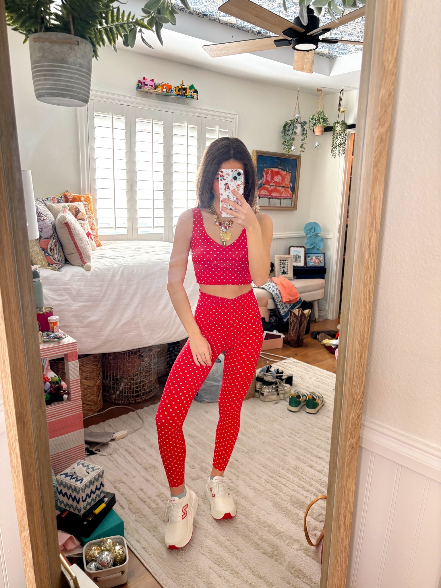 Fav set & shoes at the moment! I’m 5’2 wearing an XS in both pieces!