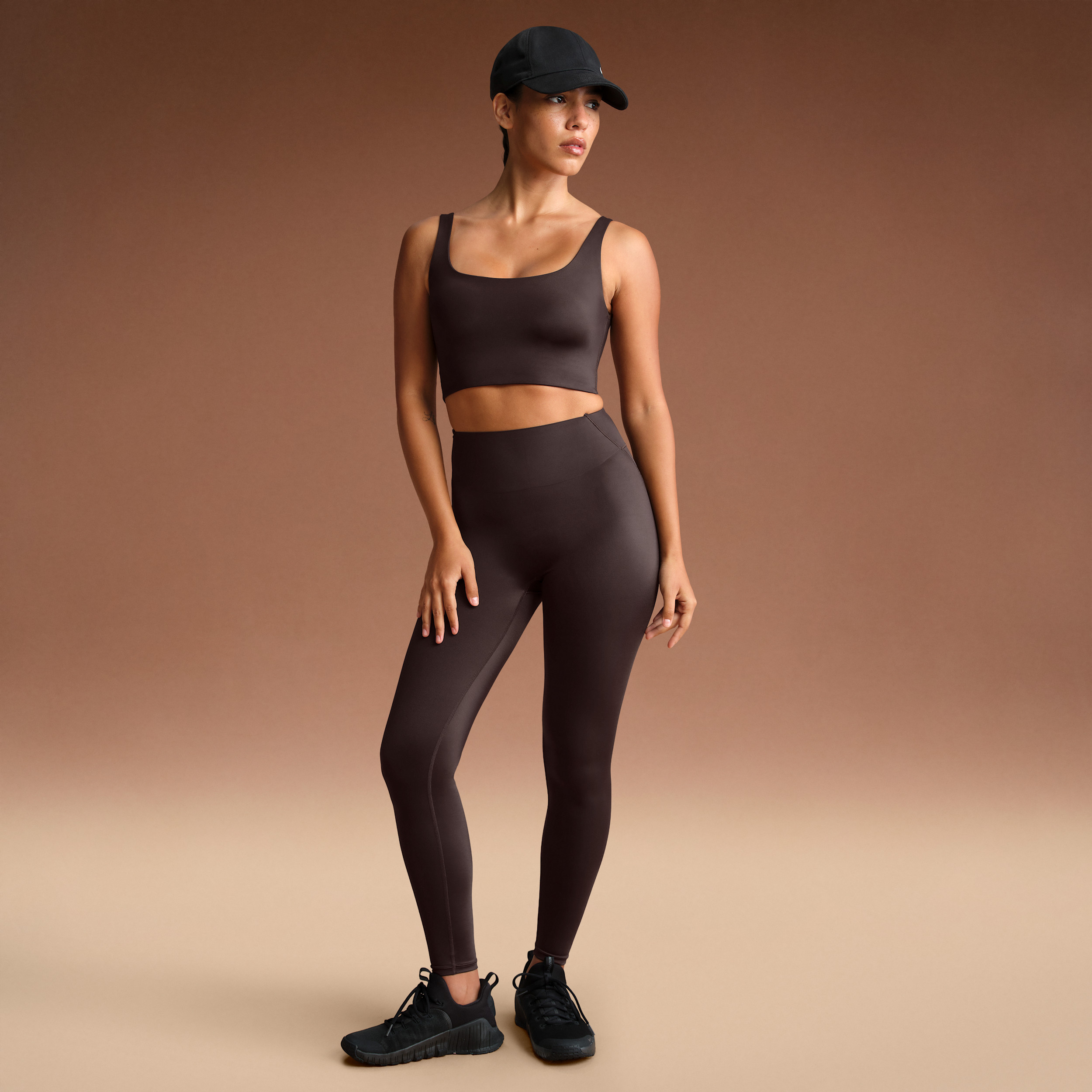 Nike Women's SKIMS Shine High-Waisted Bonded 26" Leggings in Brown | BOLEG8352W-PHO | Nike (US)