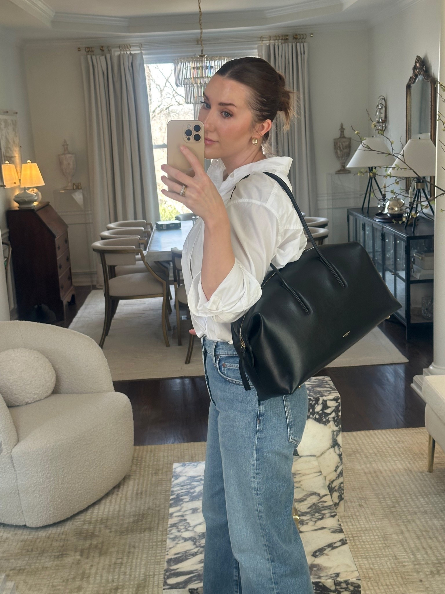 The best white button down- medium 
The best straight leg Jeans tts , 28
Long handle tote/satchel bag 
Earrings 20% off code “Tiffanyd “
90s classic style ootd


#LTKOver40 #LTKootd