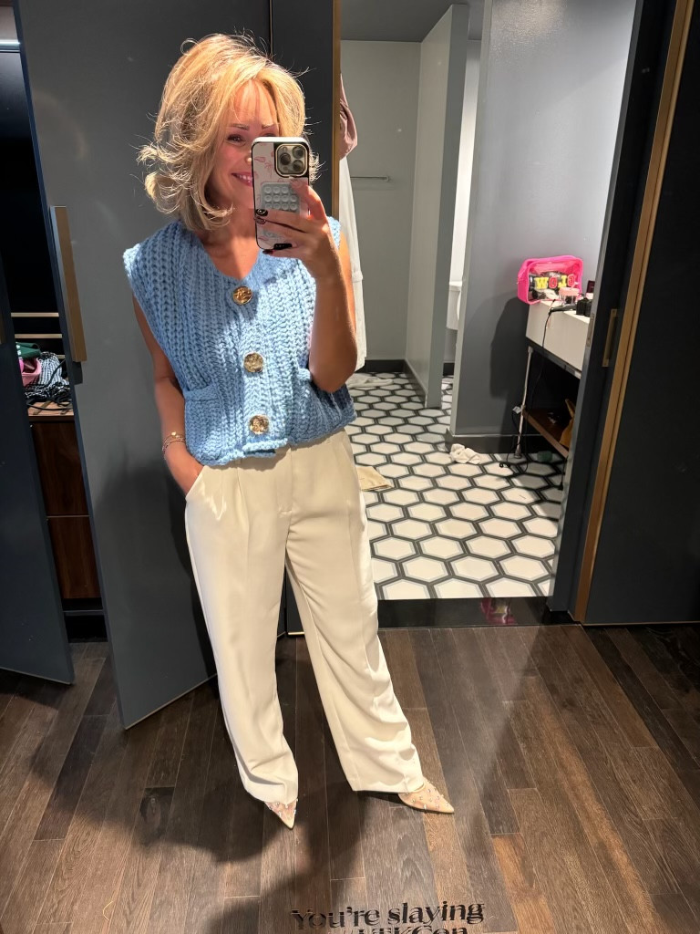 Sleeveless blue sweater!! All TTS, S!🦋✨

Amazon prime day, prime day, sale, sale alert, white blazer set, trousers, white oversized trousers, knit sweater, blue sweater, Amazon fashion, heels, cream heels, pearl heels, Claire Tammaro

#LTKStyleTip #LTKxPrimeDay #LTKSaleAlert