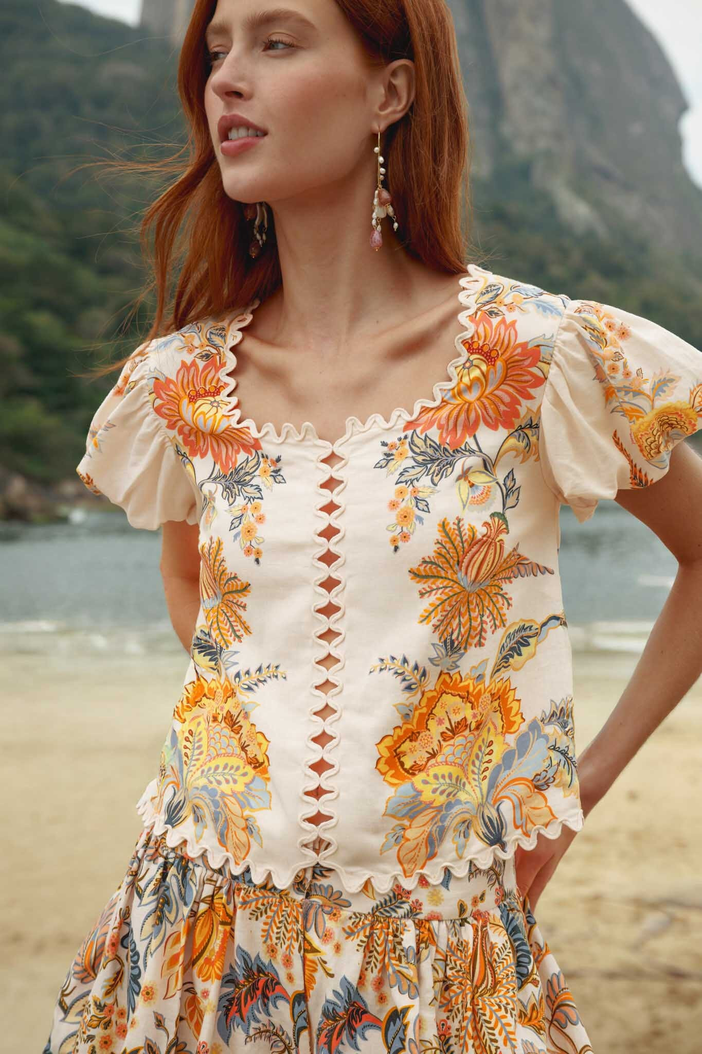 Light Pink Ligia Short Sleeve Lenzing Ecovero Euroflax Blouse | FARM Rio | FarmRio (US)