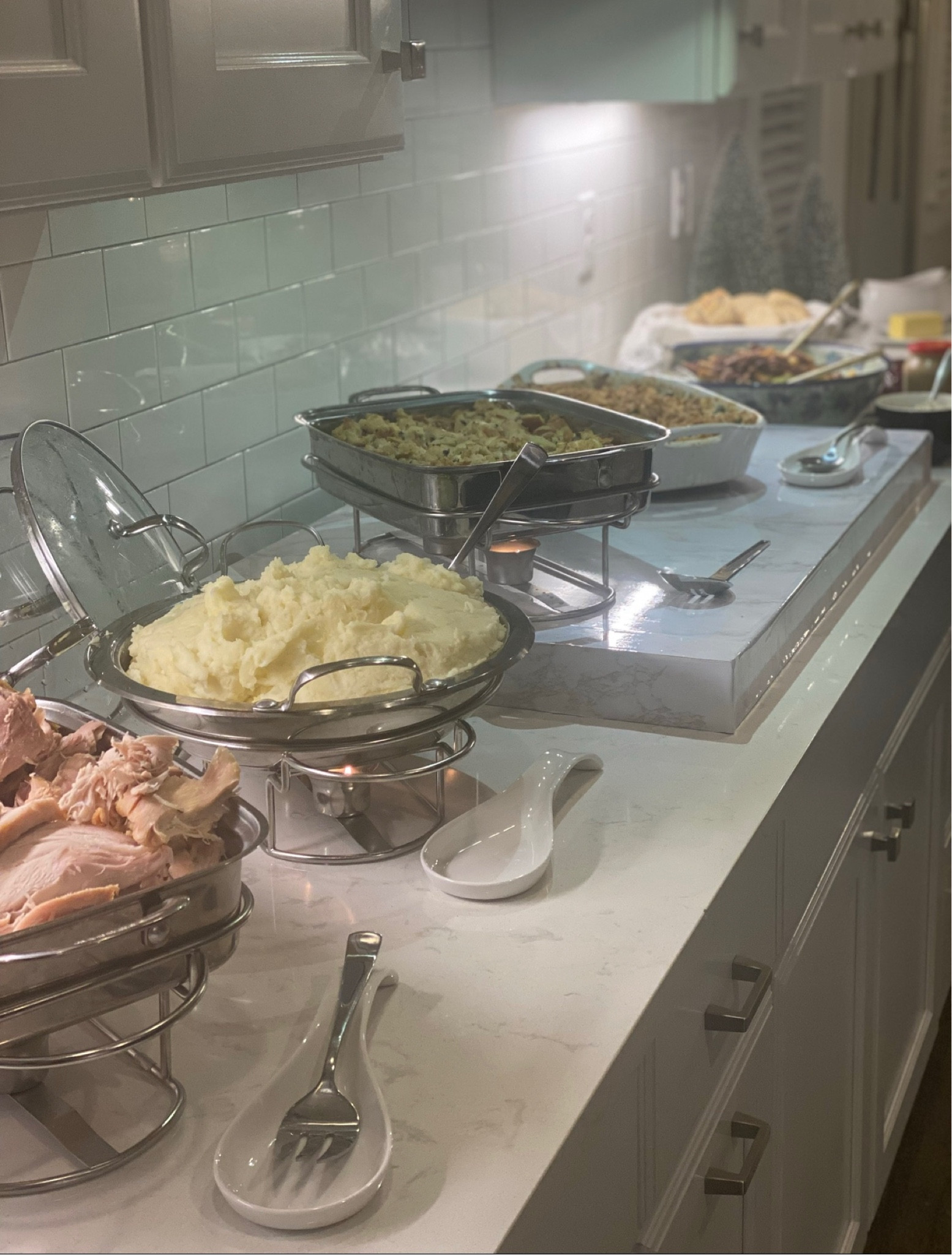 Elevate your buffet! ✨

These warming dishes are BY FAR the most used party item I’ve ever owned! #LTKHoliday

#LTKhome