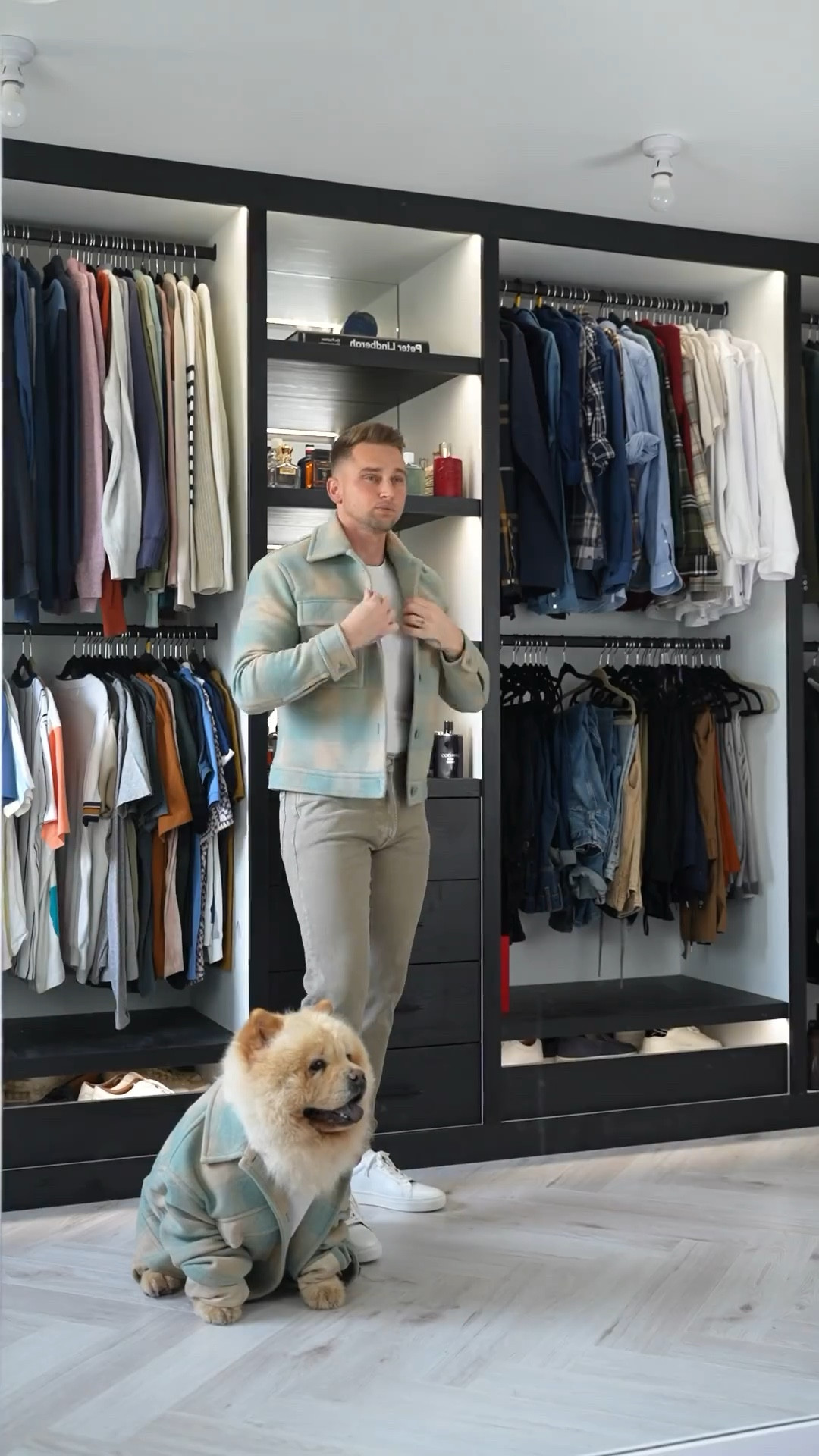 Mens shacket, menswear, men’s outfit styling, autumnal outfit, shacket, tan trousers, white trainers, check jacket, autumn jacket, transitional style 

#LTKSeasonal #LTKmens #LTKstyletip