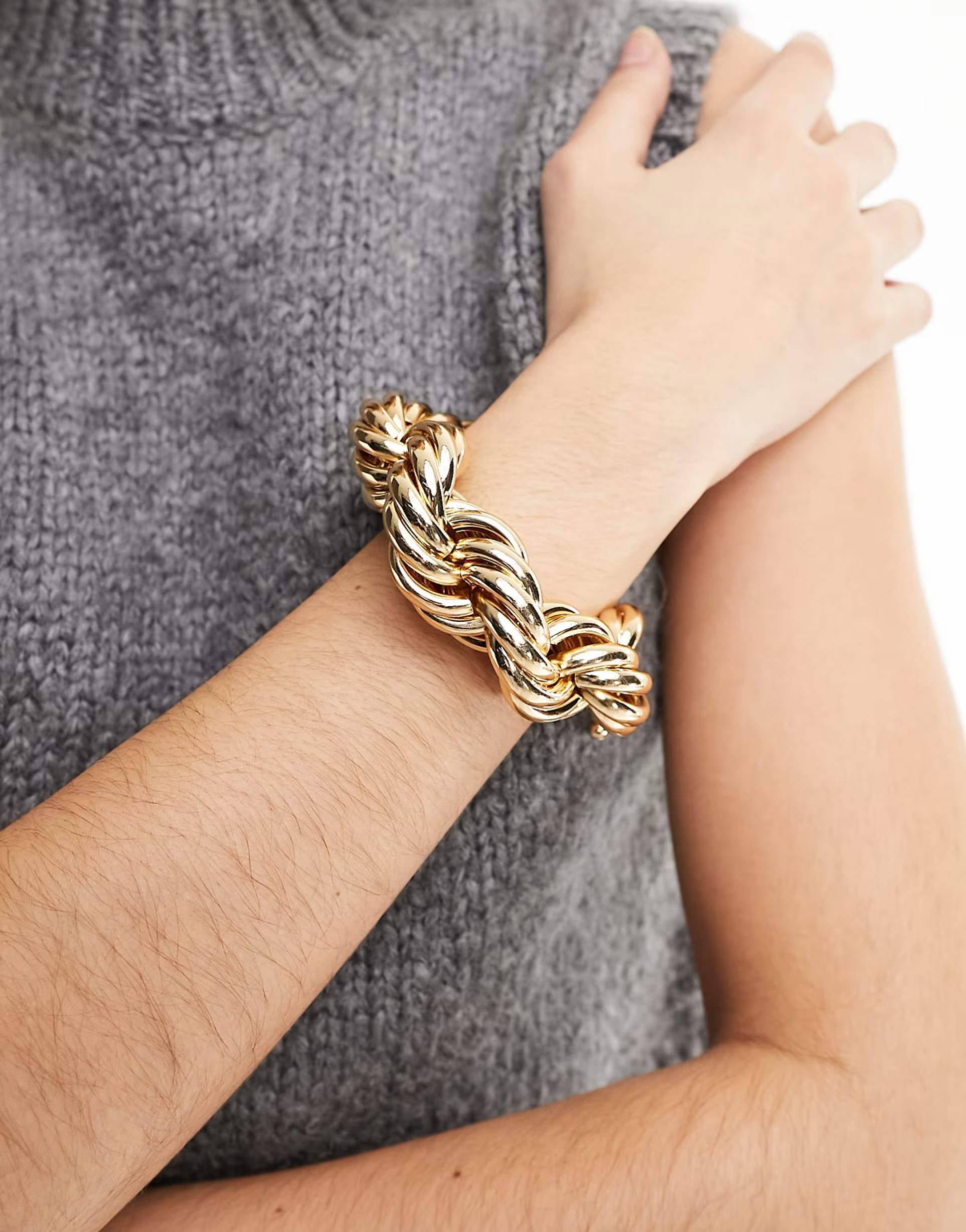 ASOS DESIGN bracelet with chunky twist chain design in gold tone | ASOS | ASOS (Global)