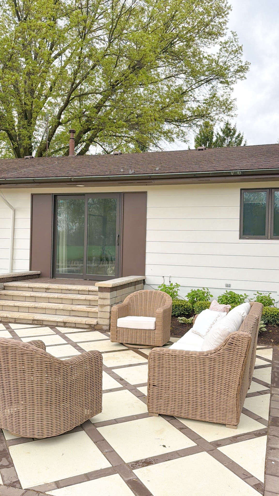 our new patio furniture !

#LTKHome #LTKSeasonal