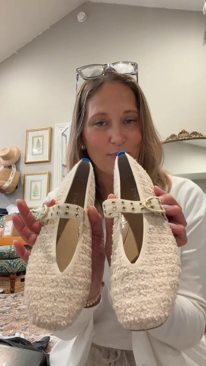 My Go to shoe here.

#LTKOver40