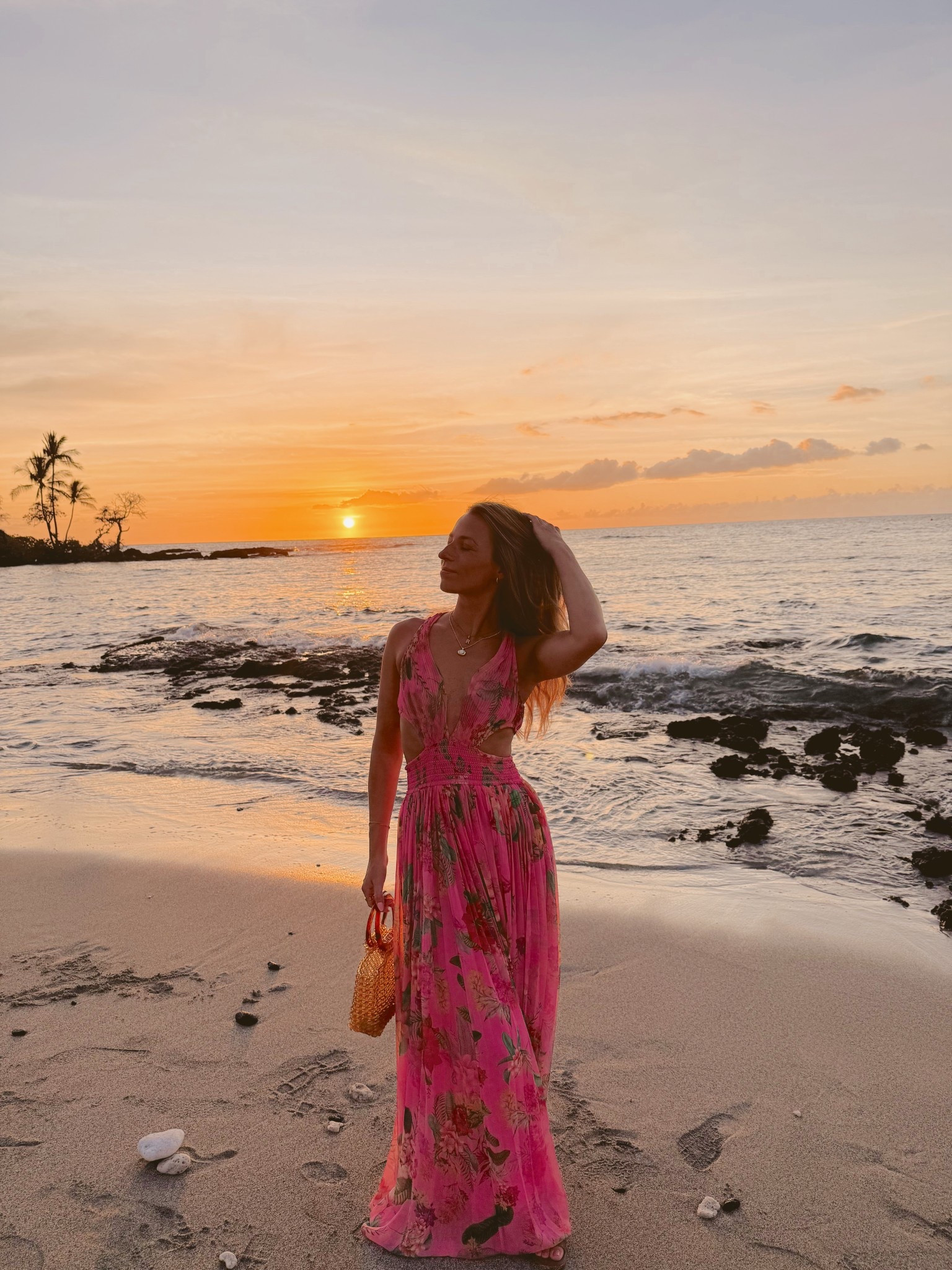 Tropical vacation wedding guest dress


#LTKWedding #LTKPetite #LTKTravel