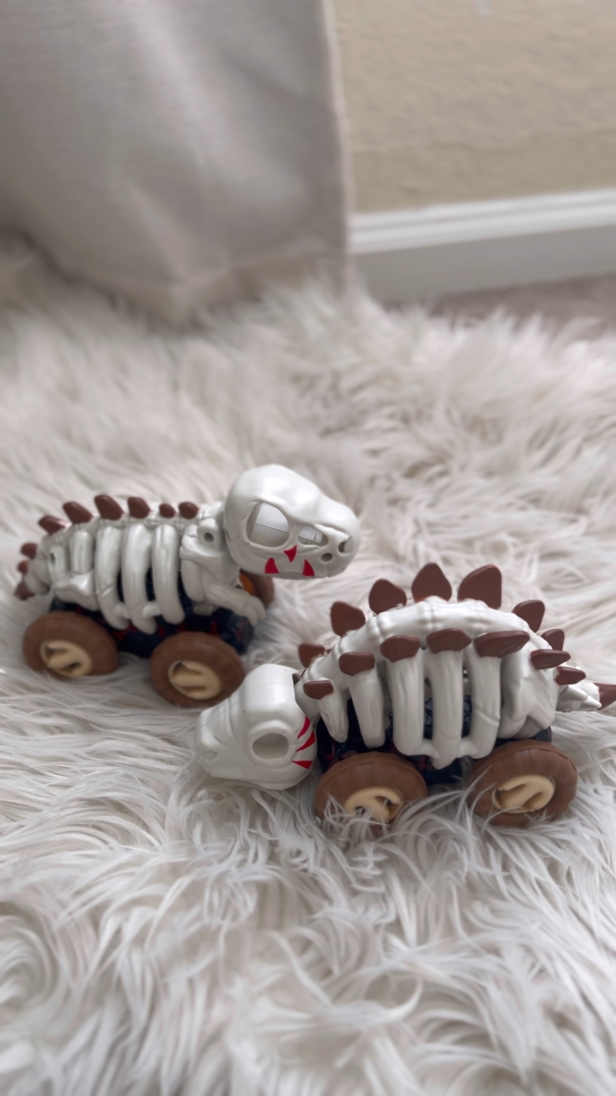 Dino Skeleton Dashers are the perfect toy for dino & car-obsessed toddlers! 

#founditonamazon #amazontoddlerfinds #toddlertoys #dinosaurs 

#LTKkids #LTKfindsunder50 #LTKVideo
