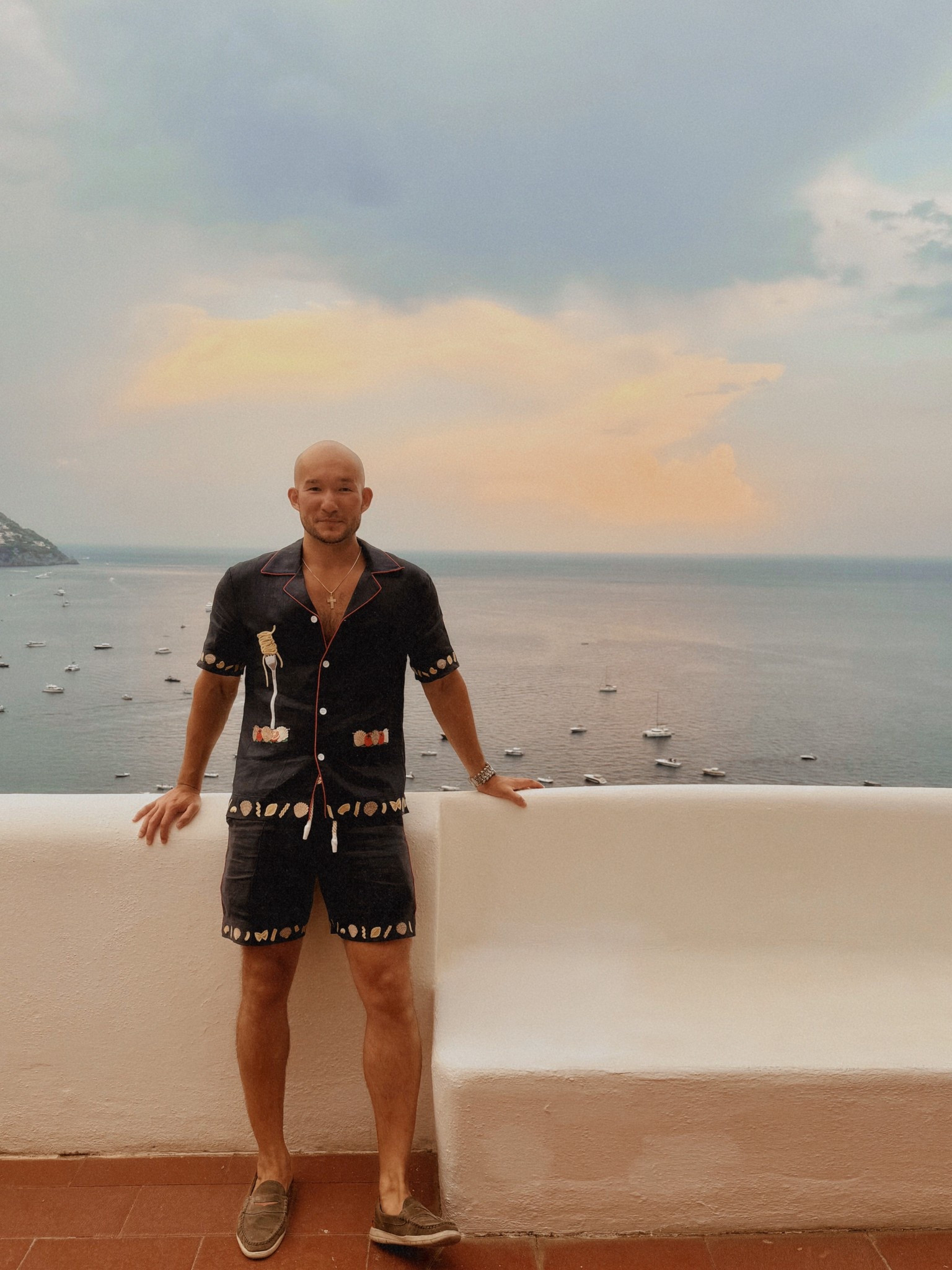 Do you also love to buy for your husband?! This set is tombolo and perfect for summer or any getaway 

#LTKMens #LTKTravel #LTKStyleTip