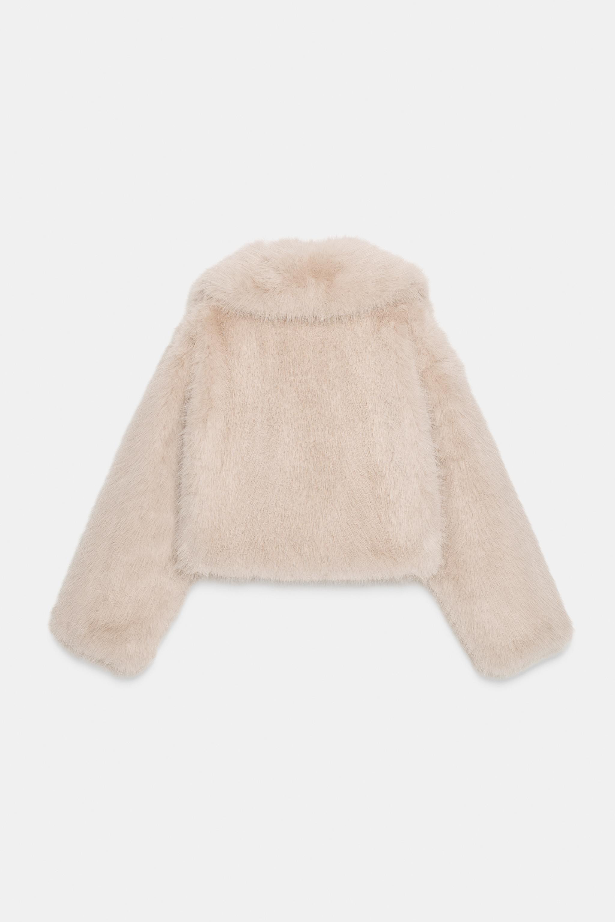 SHORT FAUX FUR TOGGLE COAT | Zara US