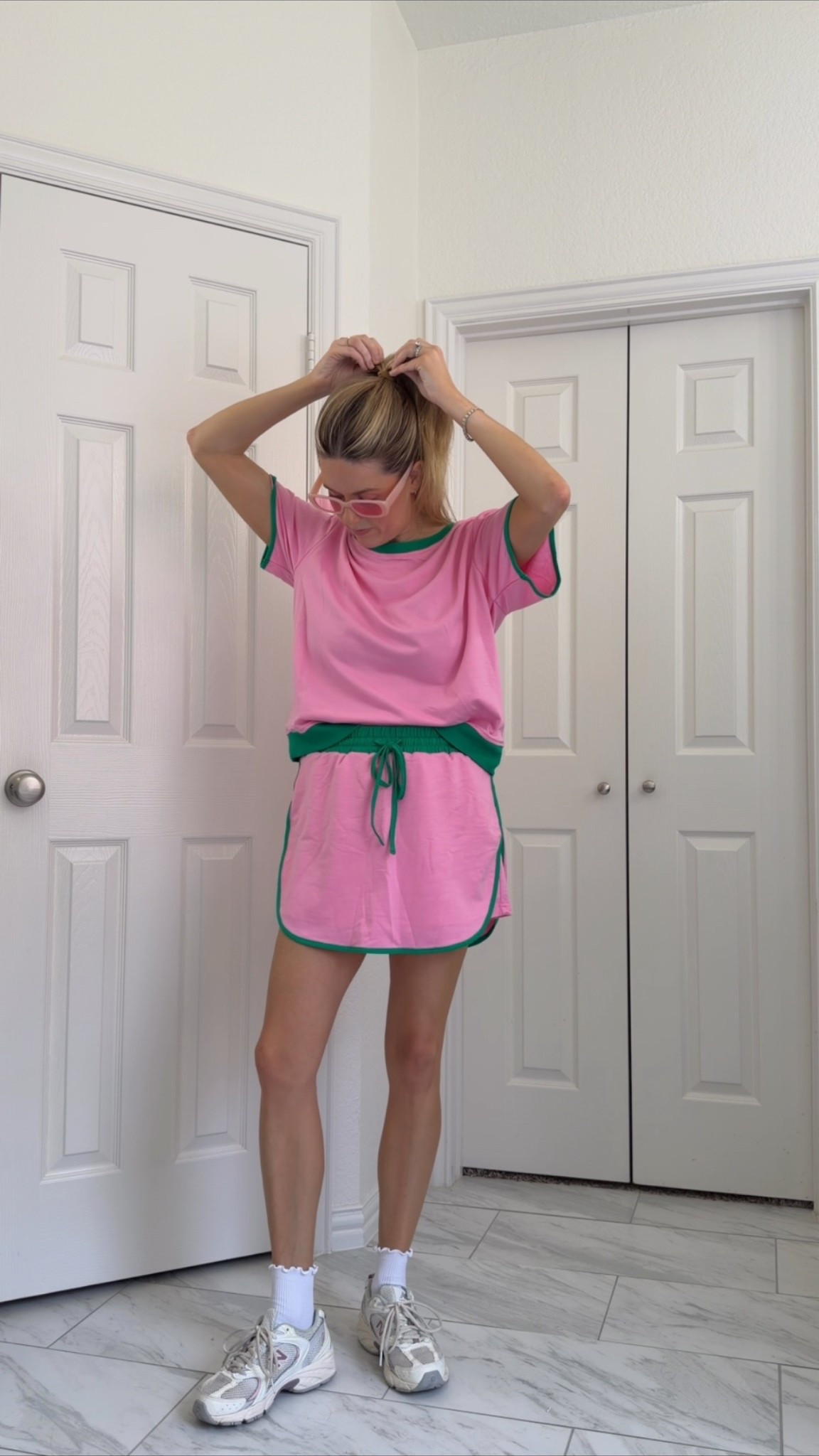 Easy mom outfit // athleisure