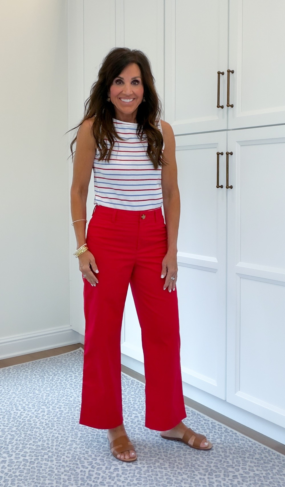 Need a cute outfit for the Fourth of July? 🇺🇸 Talbots is giving you 40% off your purchase, and these three patriotic looks are too good to miss!
Too - XS
Pants 2, misses

#talbotspartner #talbots #ad @talbotsofficial #mytalbots