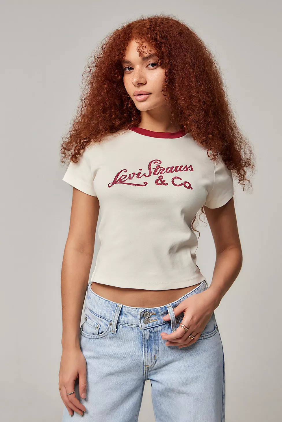 Levi's Essential Sporty T-Shirt | Urban Outfitters UK