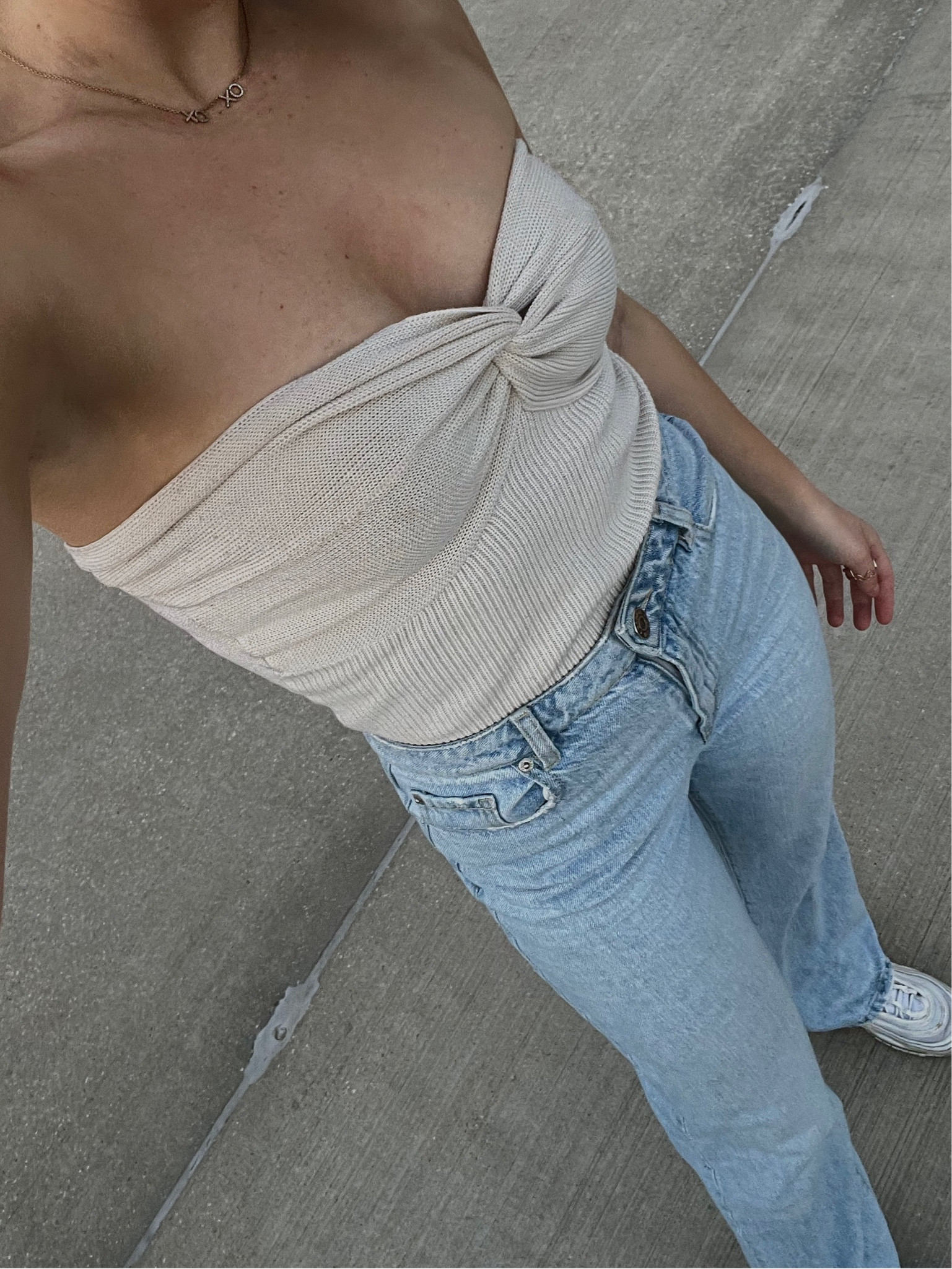 Casual fall transition outfit 🤎🤍🍂

#LTKfindsunder50 #LTKSeasonal #LTKGiftGuide