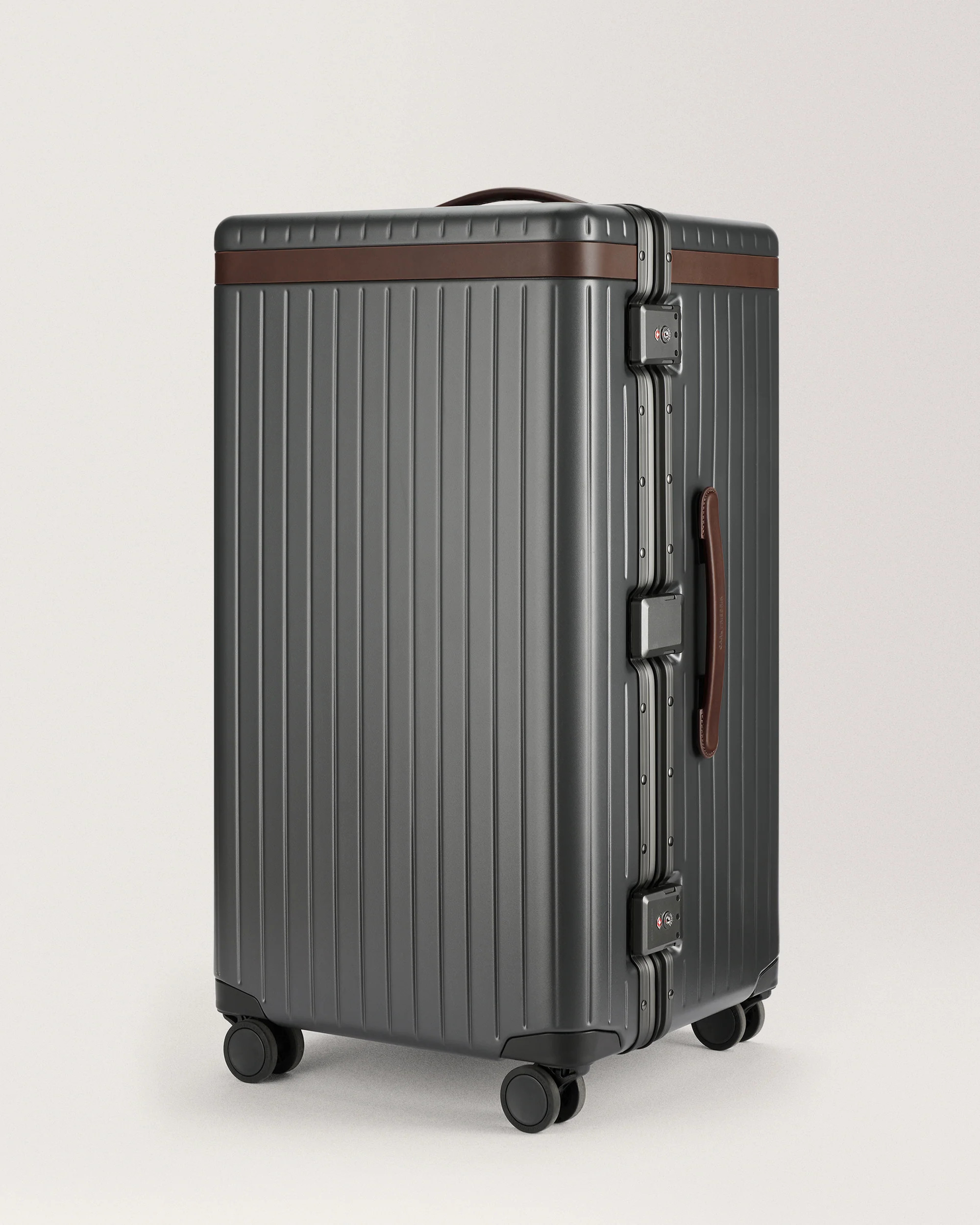 Trunk | Carl Friedrik