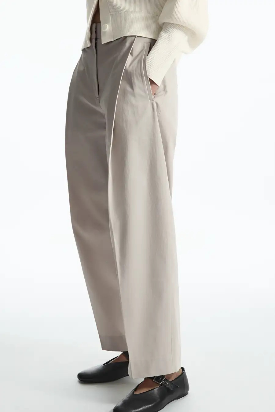 PLEATED BARREL-LEG CHINOS | COS UK
