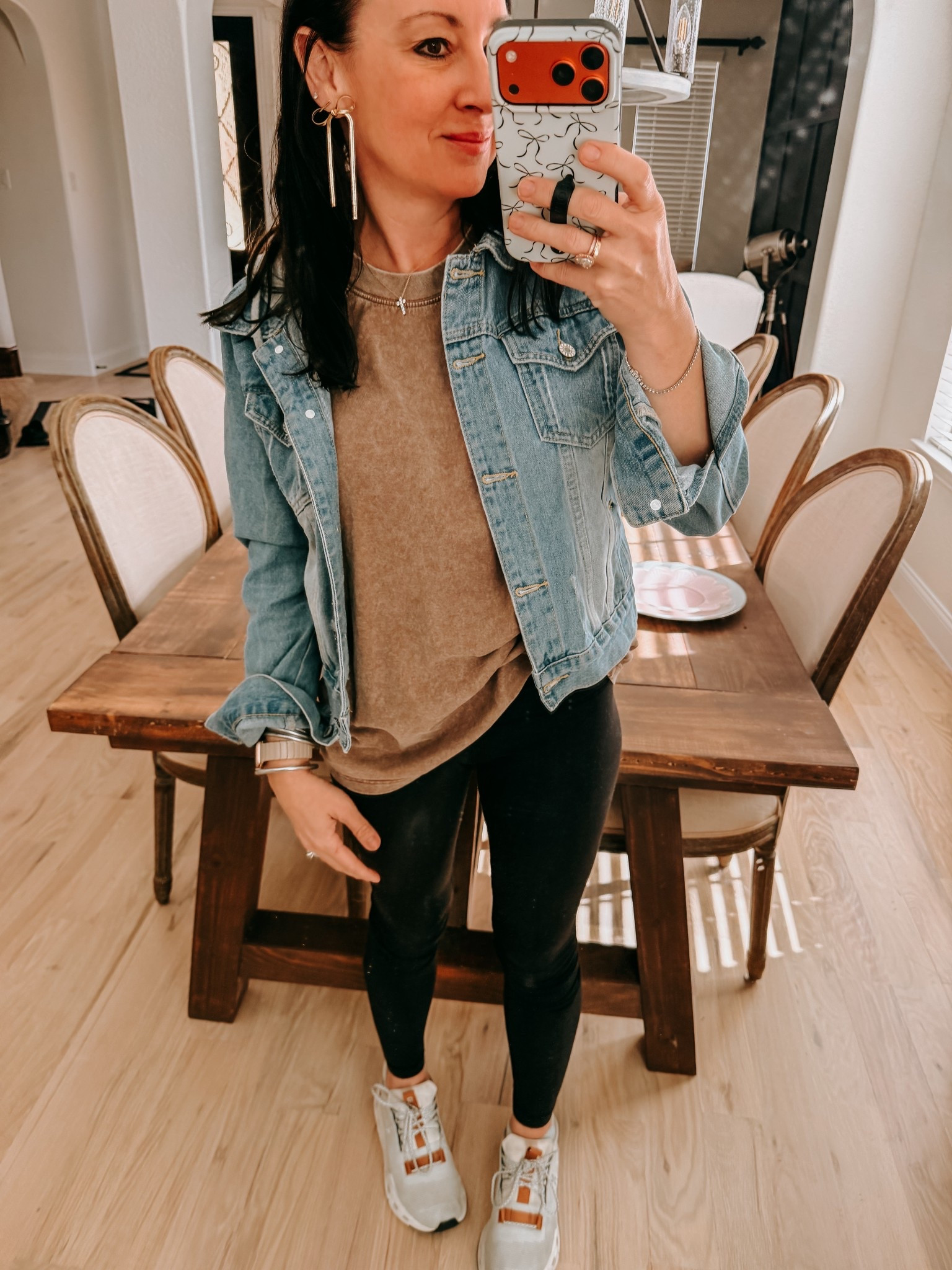 Momiform 

#LTKmomlife #LTKootd #LTKgrwm