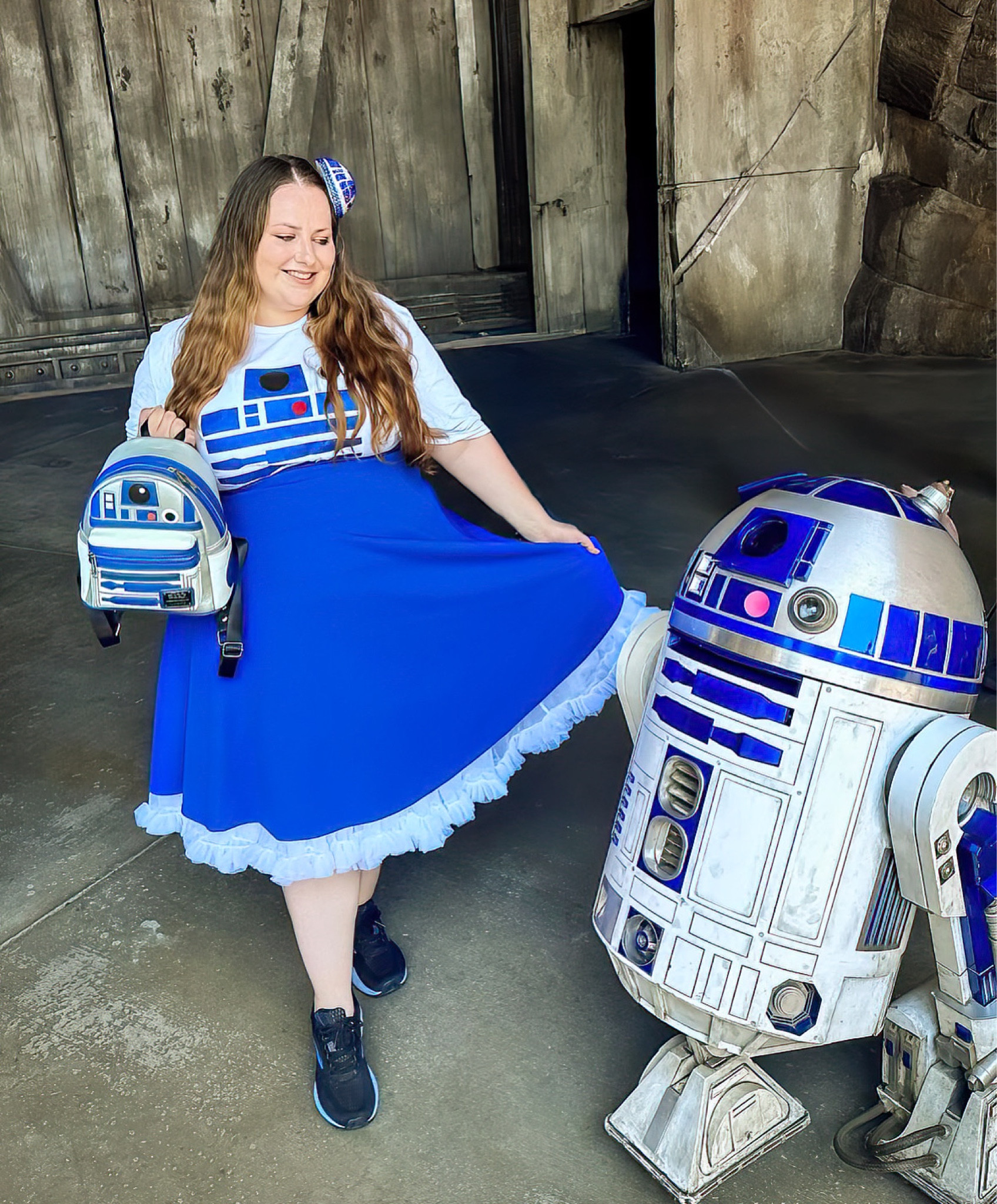 R2d2 Disneybound style for plus sizes :) All items available in standard size too!

Star Wars style, dapper day, Disney bound, Disney style, plus size Disney style 

#LTKmidsize #LTKtravel #LTKplussize