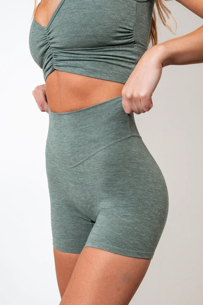 Vitality Daydream® Volley Short - Spearmint Tea | Vitality