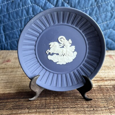 Beautiful Rare Wedgwood Darker Royal Blue Jasperware Boudica Chariot Dish | eBay US