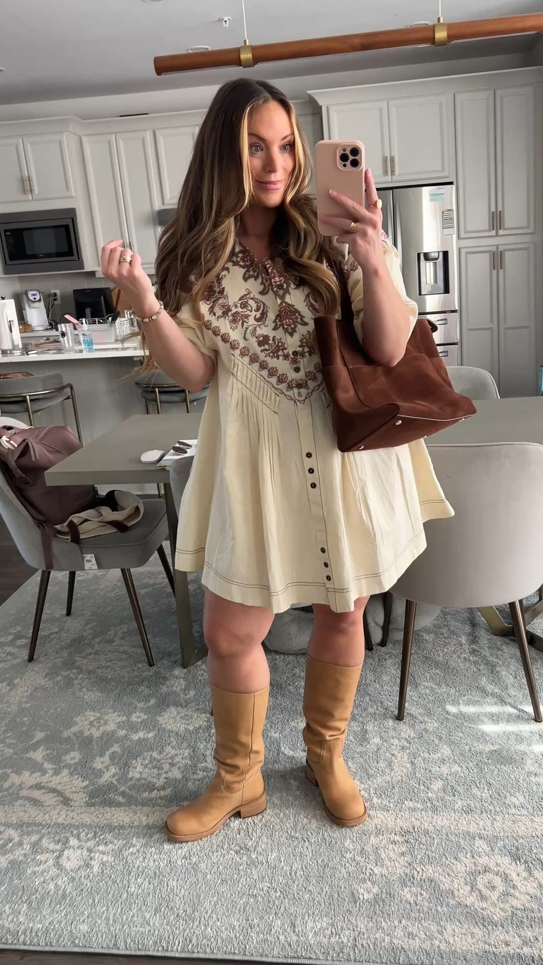 Cutest fall outfit, great transitional outfit  

#LTKFallSale #LTKMidsize #LTKSeasonal