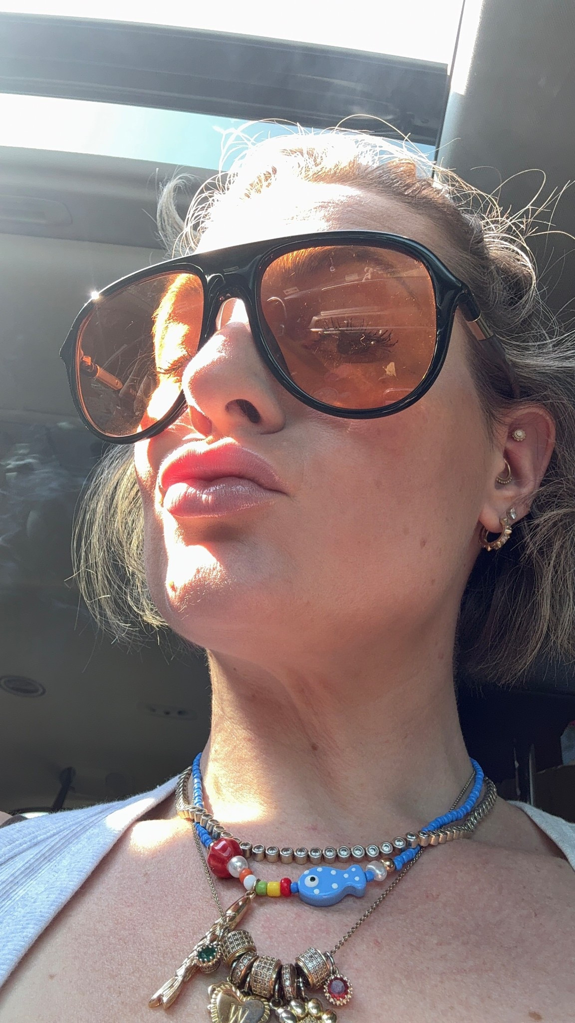 my tennis necklace/bracelet & adjustable ring are all Nikki E -> get 10% off automatically with this link! Or code LAURENP10 💘✨🙏🏼☀️ 
https://www.nikkiedesigns.com/?ref=LaurenPrice 

