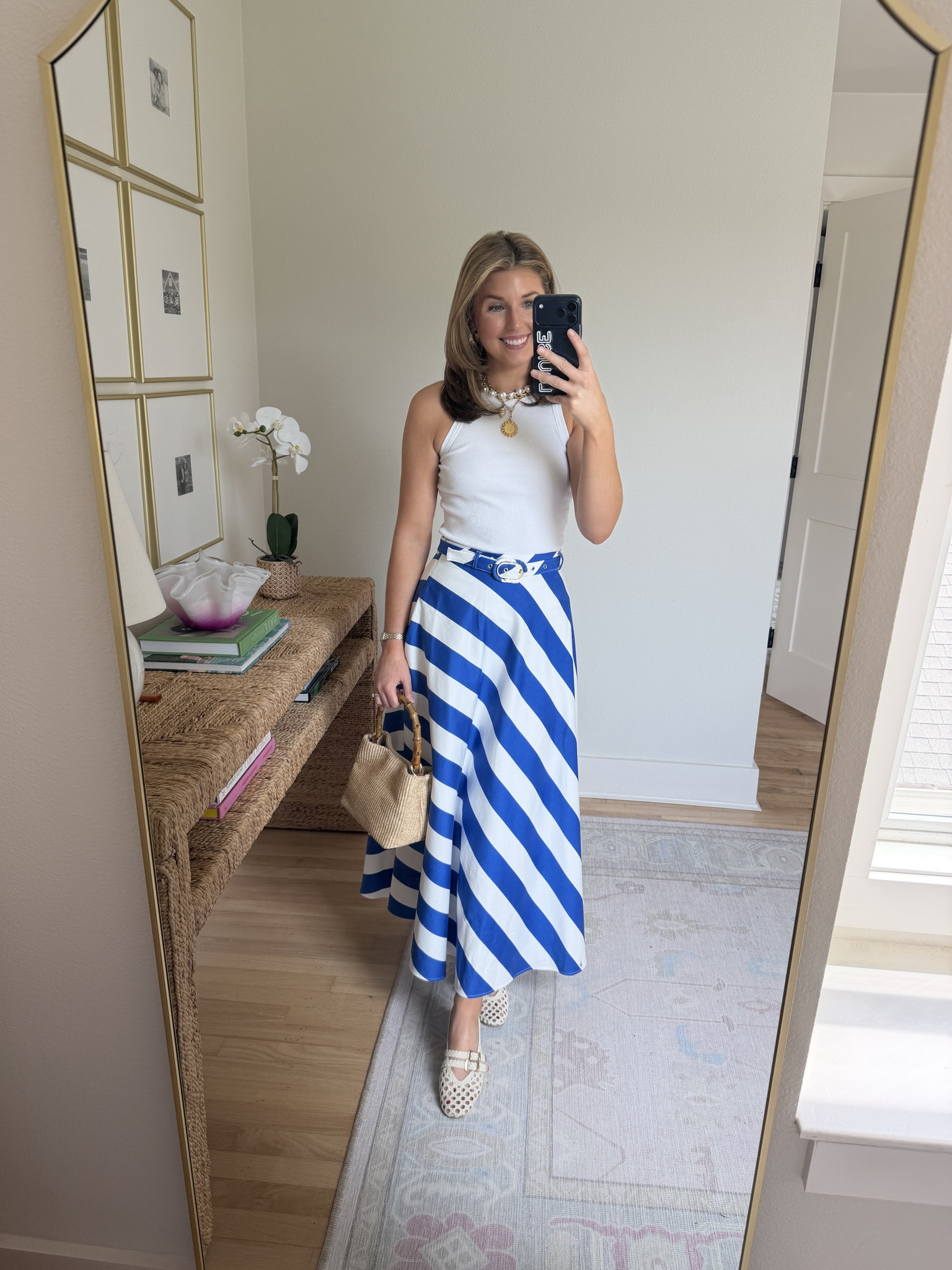 Blue and white outfit idea for summer! Wearing a S in skirt