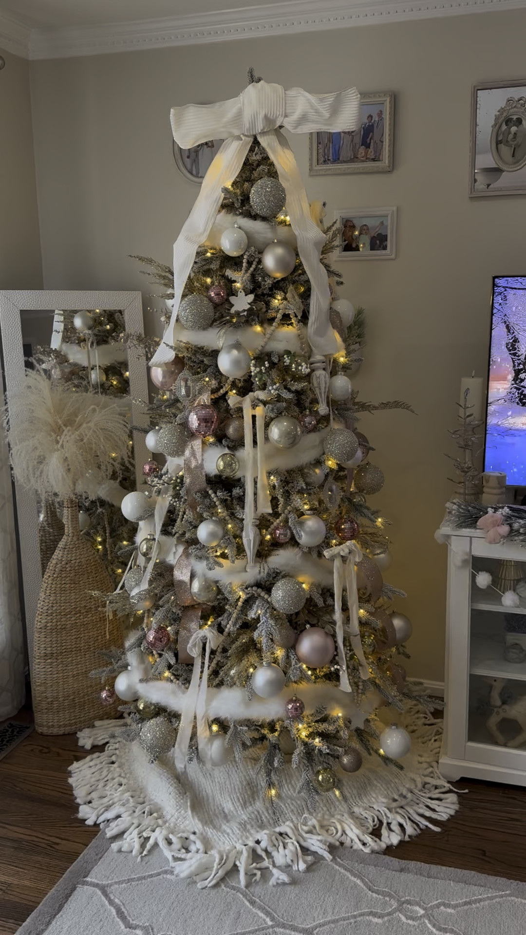 Meet Sylvie!  A beautiful, slim, Queen flocked tree from @kingofchristmas 🎀
#kingofchristmas 

#LTKHoliday #LTKSeasonal #LTKGiftGuide