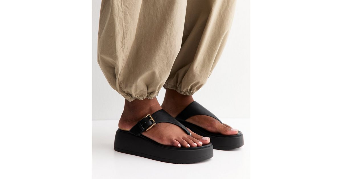 Black Faux Leather Chunky Sole Toe Post Sandals | New Look | New Look (UK)