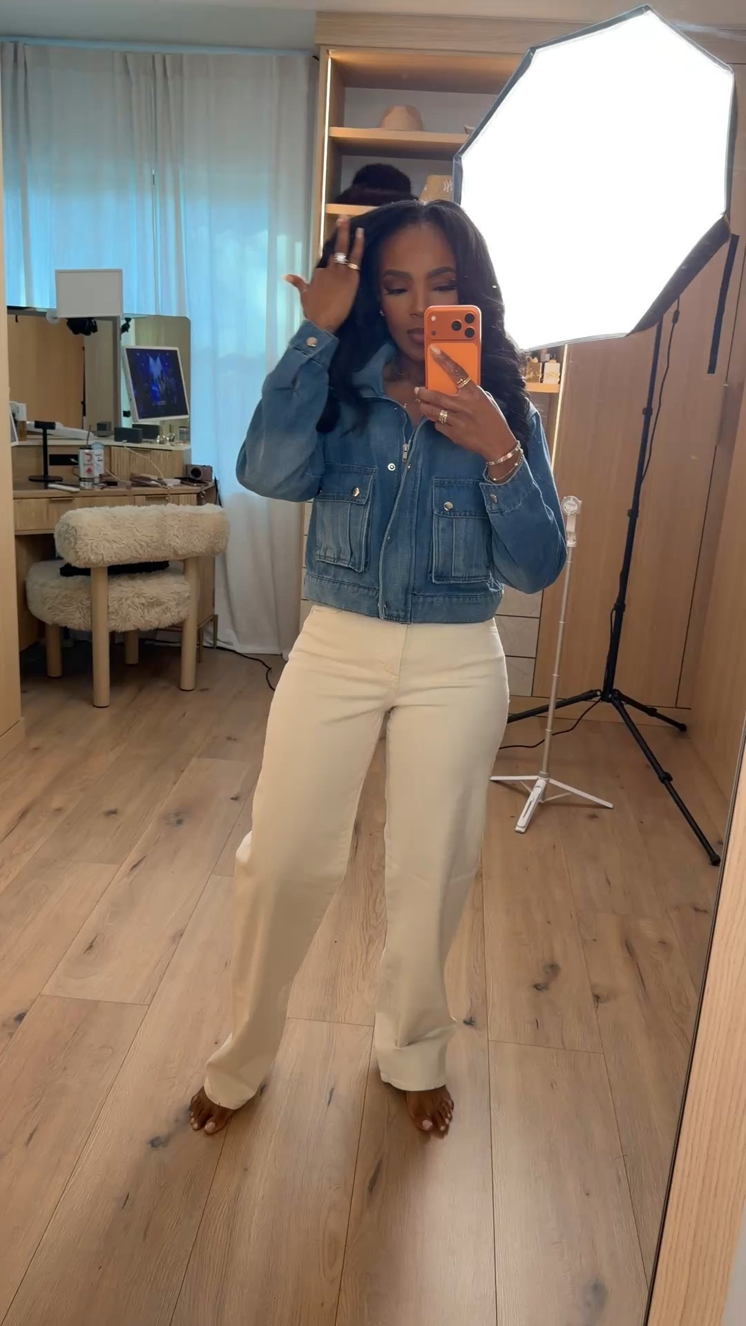 Casual, clean, and quietly chic — this @express denim jacket and neutral trouser combo is the kind of outfit you reach for again and again. Simple pieces, great fit, and an effortlessly put-together vibe.

Perfect for everyday wear, casual outings, weekend plans, and easy polished looks.

📏 Sizing:
Jacket (Small) • Pants (27 Long)
Height — 5’4” | 138 lbs | Bust — 34D | Waist — 27” | Hips — 40”

everyday neutral outfit, denim jacket styling, effortless chic fashion, modern casual outfit, elevated basics, minimalist style inspiration

✨ Everything linked below for easy shopping

Follow me on Instagram and YouTube @kirasfashionfinds

#LTKPetite #LTKgrwm #LTKootd