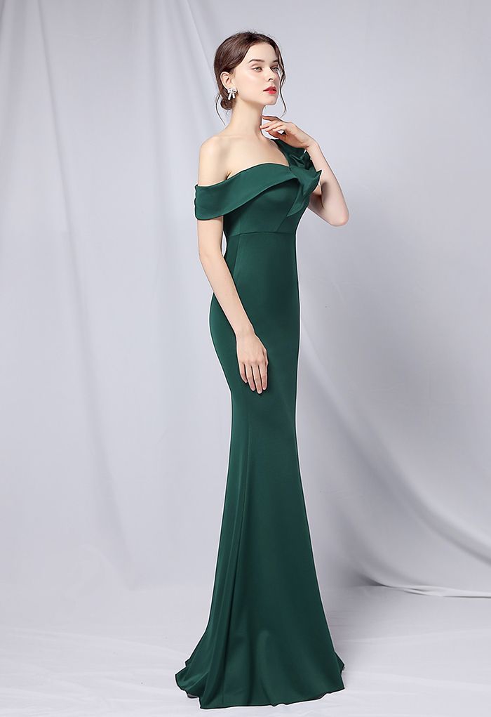 Ruffle One-Shoulder Mermaid Satin Gown in Emerald | Chicwish