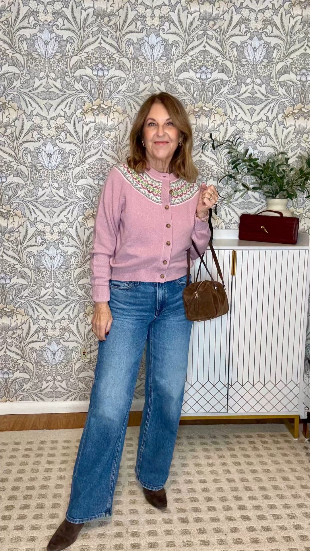 OOTD

Pink Fairisle sweater -tts
Jeans - rigid, fit tts but fitted. Size up for a looser fit. 
Boots-tts
Brown suede bag 

#LTKOver40 #LTKHoliday #LTKSeasonal