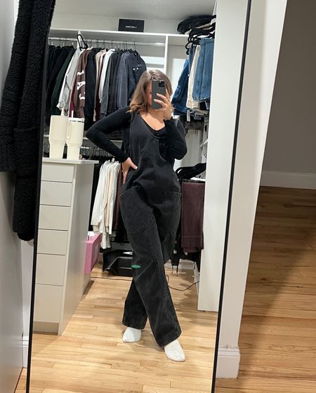 Very oversized fit! Short length 